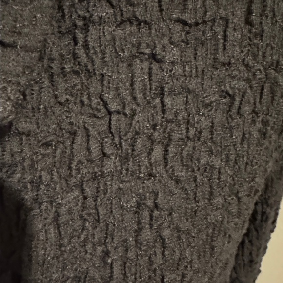 Eileen Fisher NWT Bubble Jacquard button up shirt with classic collar - Picture 11 of 16